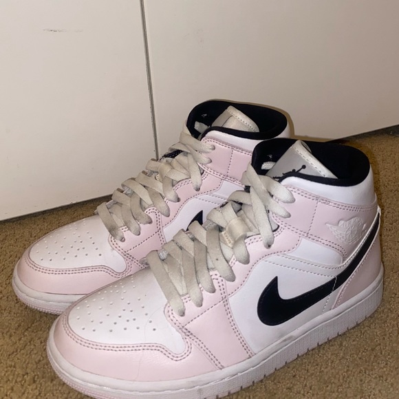retro 1 barely rose